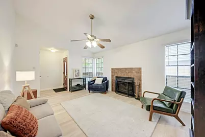 8610 Croydon Loop, Austin, TX 78748 - Photo 2
