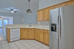 120 Greenside Ln, Georgetown, TX 78633 - Photo 8