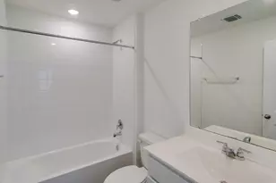 332 Ebbsfleet Dr, Uhland, TX 78640 - Photo 16