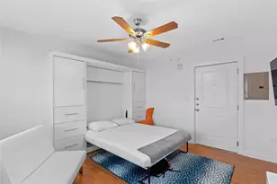 306 E 30 Th St, Austin, TX 78705 - Photo 6