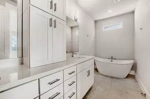 5002 Pecan Springs Rd, Austin, TX 78723 - Photo 24