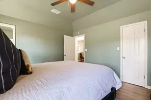 1510 Shadow Walk, Lockhart, TX 78644 - Photo 14