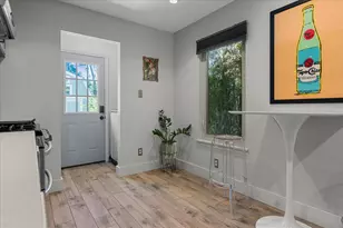 201 La Vista St, Austin, TX 78704 - Photo 10