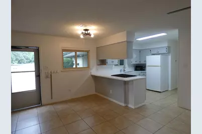 2203 Western Trails Boulevard NE #B, Austin, TX 78745 - Photo 4