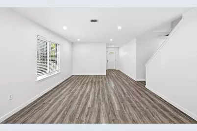 5812 Kayview Drive, Austin, TX 78749 - Photo 6