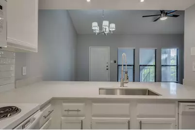 2901 San Jacinto Boulevard #306, Austin, TX 78705 - Photo 6