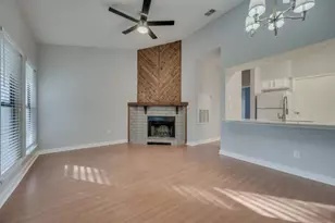 2901 San Jacinto Blvd, Austin, TX 78705 - Photo 1
