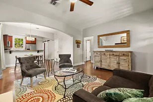 1011 E 38th 1/2 St, Austin, TX 78751 - Photo 8