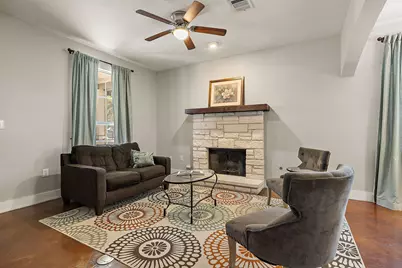 1011 E 38th 1/2 Street, Austin, TX 78751 - Photo 6