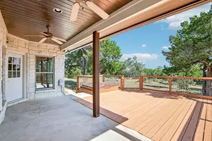 404 Saddlehorn Dr, Dripping Springs, TX 78620 - Photo 2