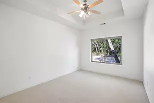 404 Saddlehorn Dr, Dripping Springs, TX 78620 - Photo 14