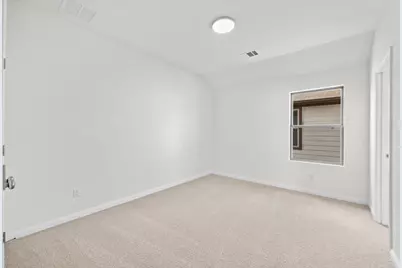 205 Hornet Street, Elgin, TX 78621 - Photo 18