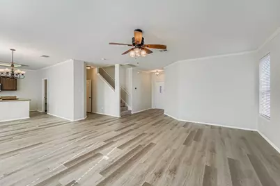 104 Mossy Rock Cove, Hutto, TX 78634 - Photo 2