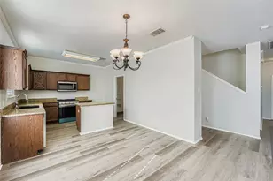 104 Mossy Rock Cove, Hutto, TX 78634 - Photo 10