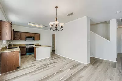 104 Mossy Rock Cove, Hutto, TX 78634 - Photo 10