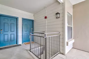 6000 Shepherd Mountain Cove, Austin, TX 78730 - Photo 4