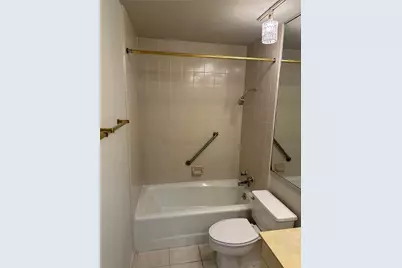 40 N Interstate 35 S #8C4, Austin, TX 78701 - Photo 6