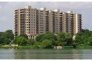 40 N Interstate 35 S, Austin, TX 78701 - Photo 1