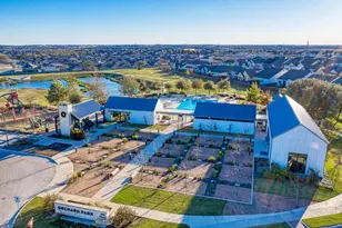 125 Wagon Spoke Wy, Liberty Hill, TX 78642 - Photo 32