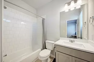 125 Wagon Spoke Wy, Liberty Hill, TX 78642 - Photo 18