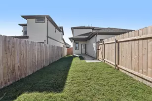 6309 Marsh Ln, Buda, TX 78610 - Photo 30