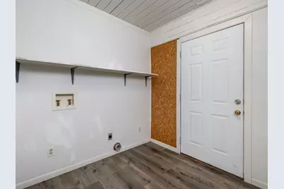 1949 County Road 347 Loop, Gause, TX 77857 - Photo 18