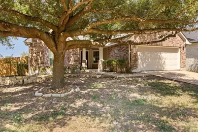 880 Bottle Brush Drive, Kyle, TX 78640 - Photo 2