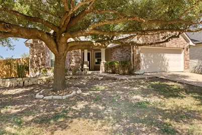 880 Bottle Brush Drive, Kyle, TX 78640 - Photo 2