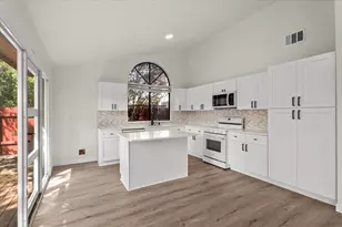201 Susana Ln, Georgetown, TX 78628 - Photo 18