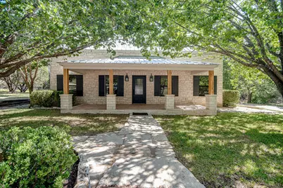 146 Hillside Drive, Fredericksburg, TX 78624 - Photo 2