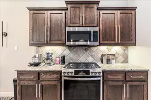 137 Navigator Dr, Austin, TX 78717 - Photo 10