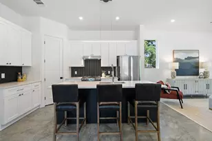 1800 Singleton Ave, Austin, TX 78702 - Photo 10