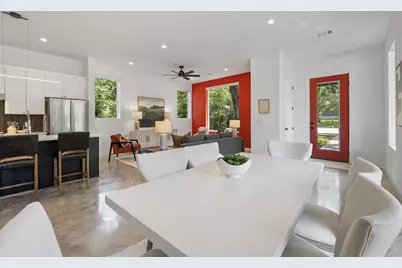 1800 Singleton Avenue, Austin, TX 78702 - Photo 6