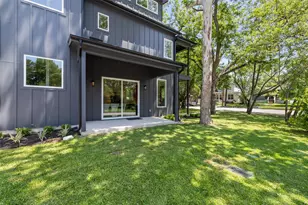 1800 Singleton Ave, Austin, TX 78702 - Photo 24