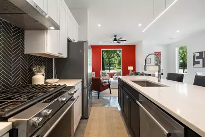 1800 Singleton Avenue, Austin, TX 78702 - Photo 12