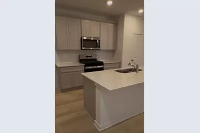 138 Golden Bell Way, Buda, TX 78610 - Photo 4