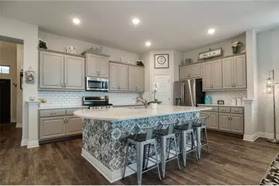 229 Bonnet Boulevard, Georgetown, TX 78628 - Photo 2
