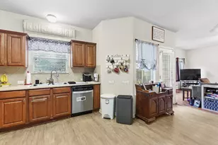 904 Elmwood Dr, Georgetown, TX 78628 - Photo 6