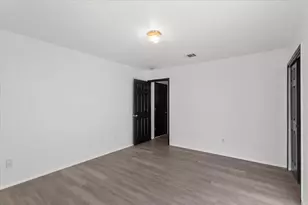 205 Peaceful Haven Way, Hutto, TX 78634 - Photo 10