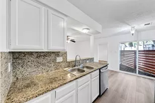 2106 Nickerson St, Austin, TX 78704 - Photo 14