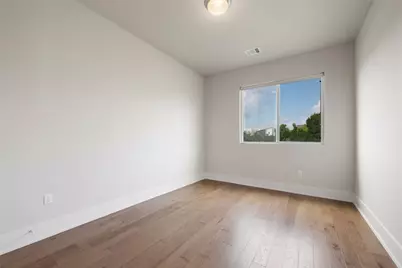 7913 Floracita Lane, Austin, TX 78735 - Photo 18