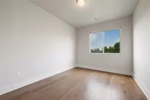 7913 Floracita Ln, Austin, TX 78735 - Photo 18