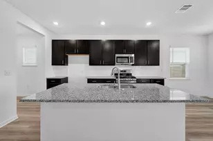 14118 Edna Maxine Walk, Del Valle, TX 78617 - Photo 2