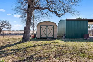 7393 N State Hwy 80, Nixon, TX 78140 - Photo 22