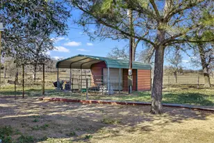 7393 N State Hwy 80, Nixon, TX 78140 - Photo 26