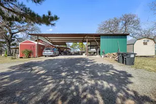 7393 N State Hwy 80, Nixon, TX 78140 - Photo 2