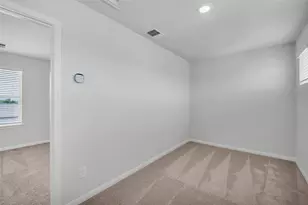 2412 Ekvall Dr, Round Rock, TX 78665 - Photo 14