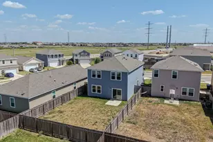 205 Waterbuck Loop, Hutto, TX 78634 - Photo 4