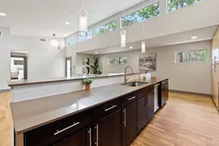 5607 Jim Hogg Ave, Austin, TX 78756 - Photo 16