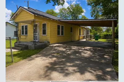 110 E Rio Grande Street, Taylor, TX 76574 - Photo 1